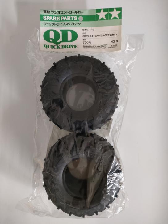 Tamiya - QD Monster Beetle Spiked Tyres (Pair) image